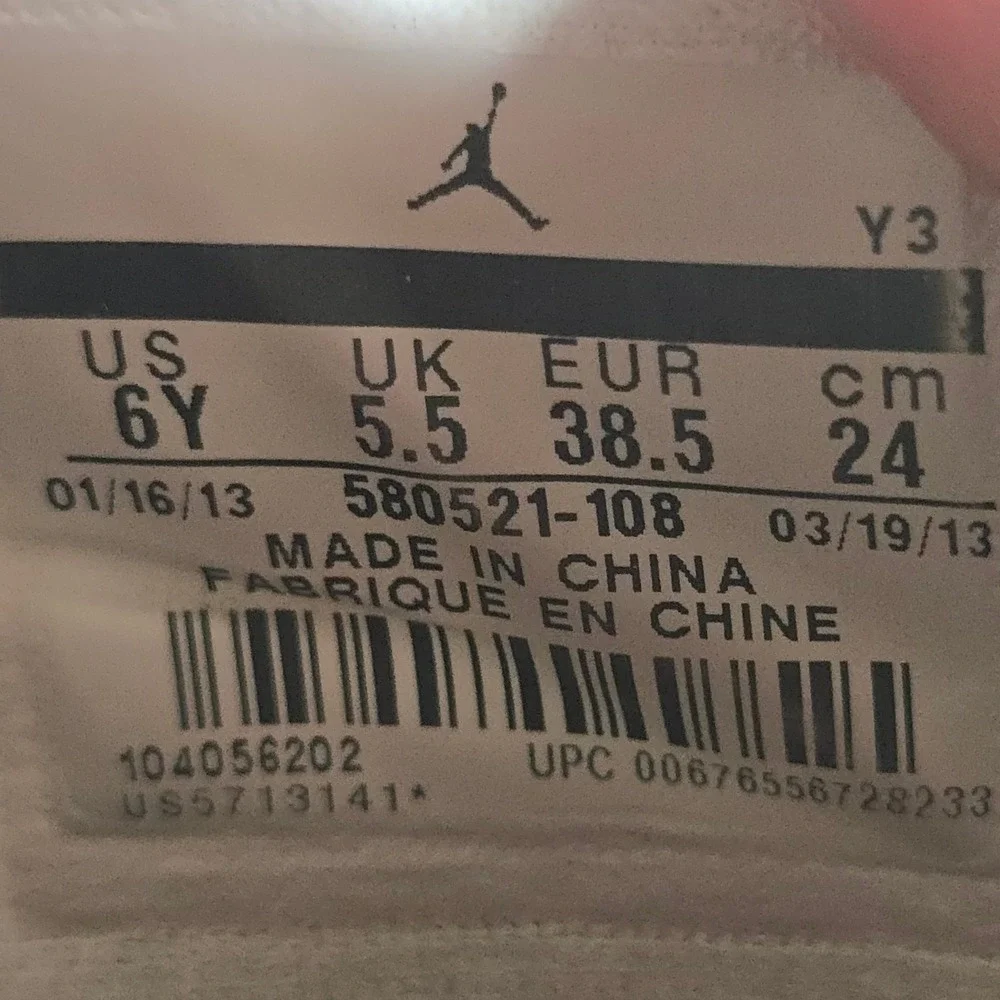 Jordan‎ Retro 11 Low Pink Snakeskin GS Size 6Y White 580521-108 2013